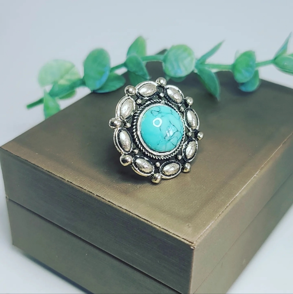 Turquoise color ring - Picture 4 of 4